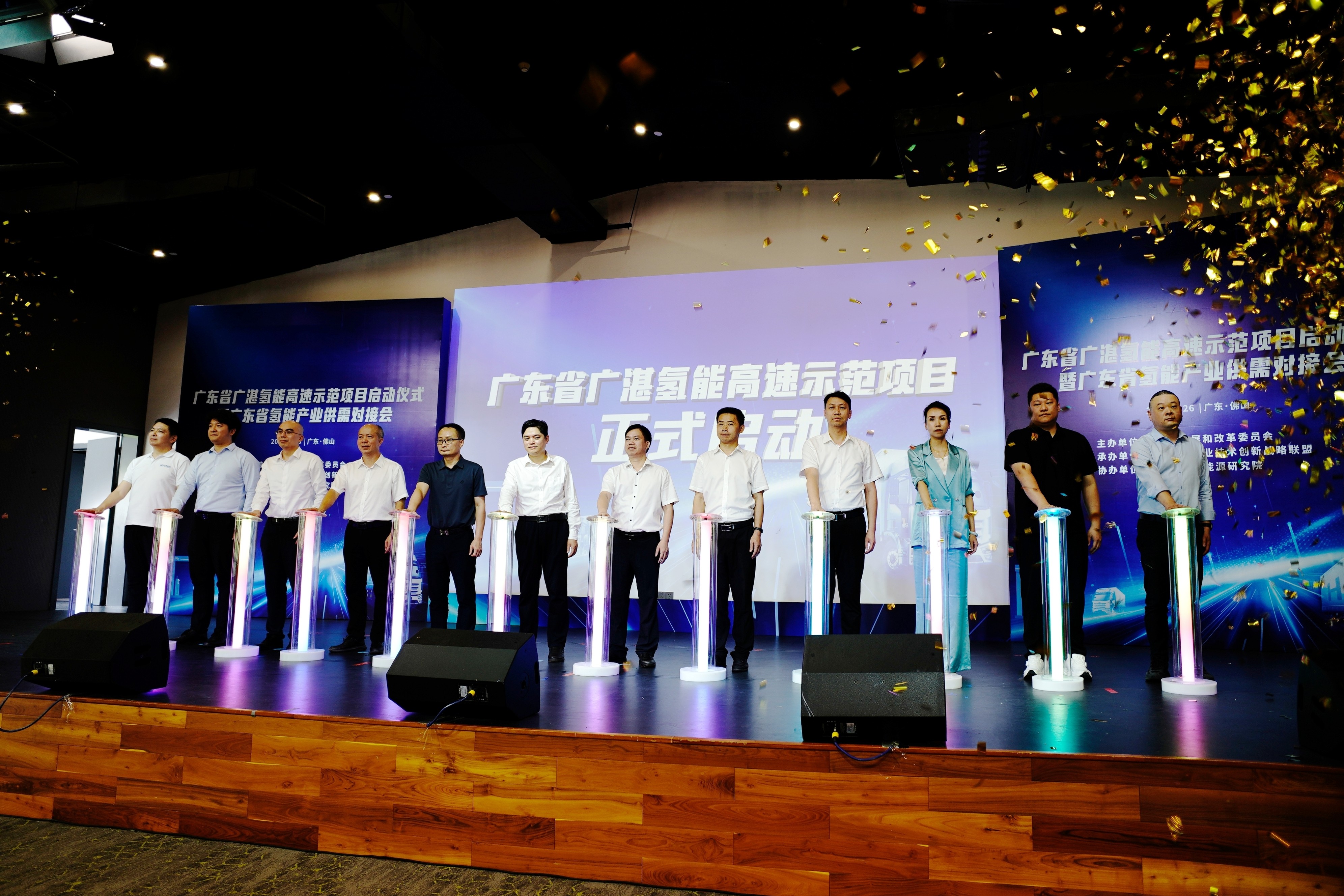 云奔潮涌 氫城合力丨昇輝新能源共建廣湛氫能高速示范項(xiàng)目，共同打造綠色運(yùn)輸新模式
